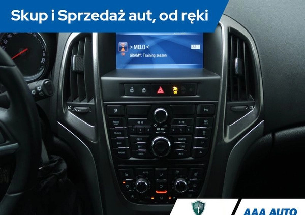 Opel Astra cena 34000 przebieg: 107733, rok produkcji 2011 z Głogów Małopolski małe 232